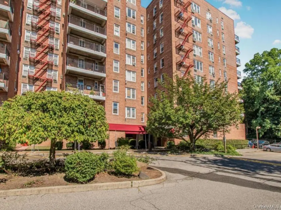 245 Rumsey Rd Unit 4K