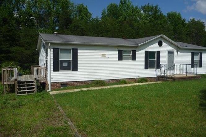 6448 Patterson Rd