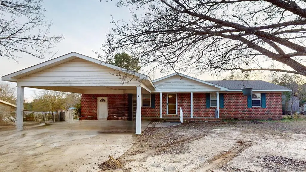 2613 Hickman Ave