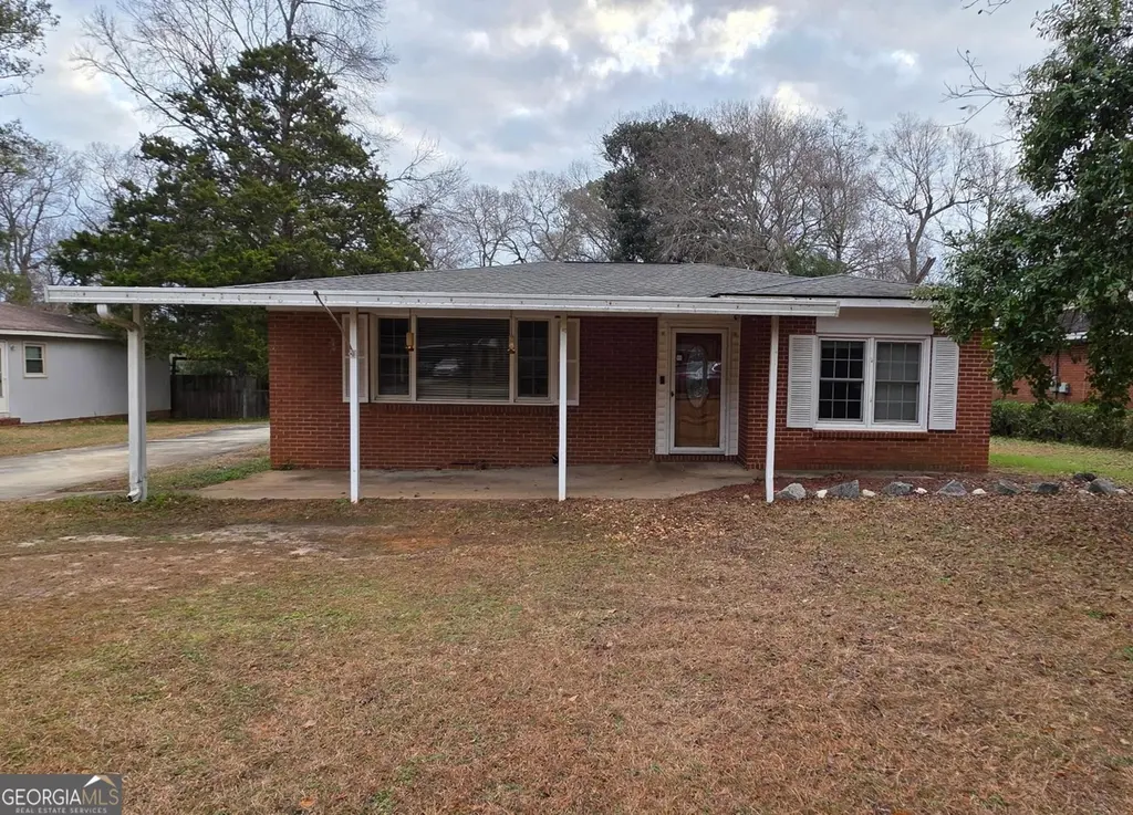110 Lee St