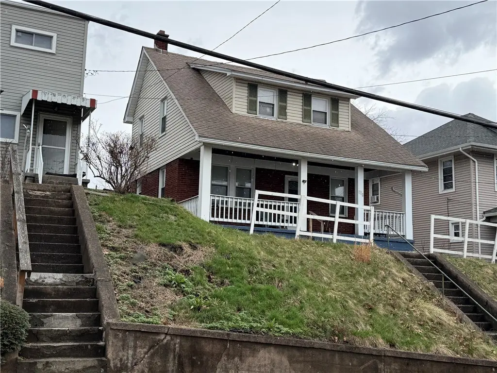 128 Carnegie Ave