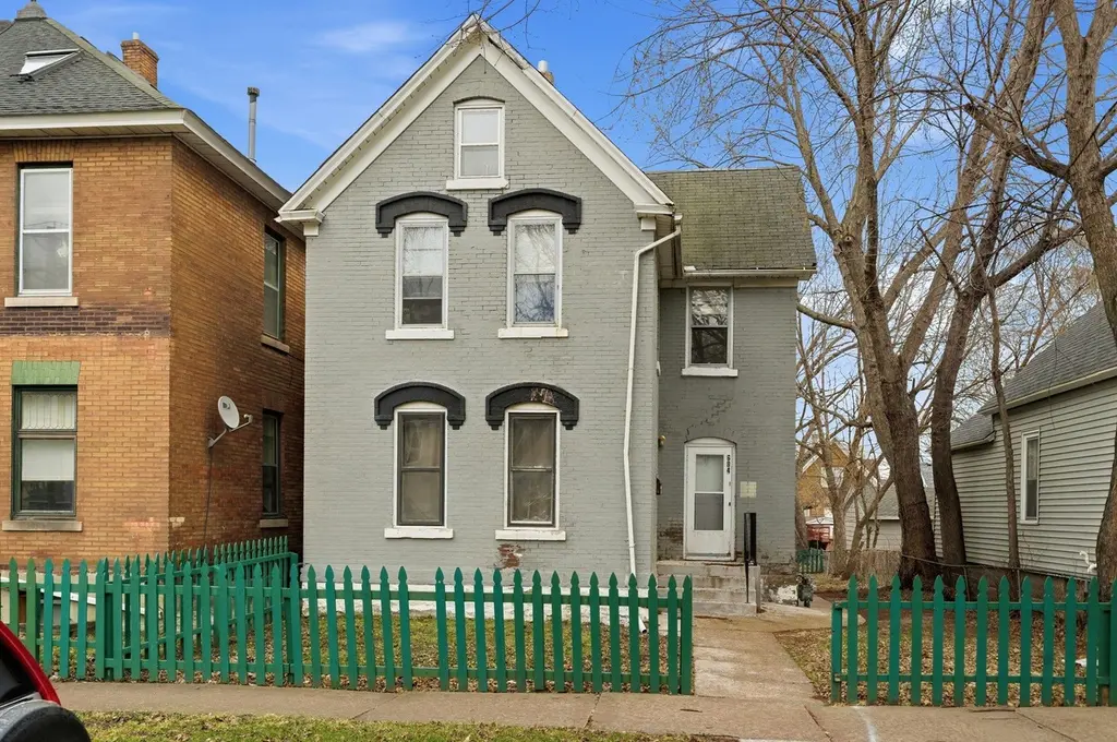 684 Virginia St