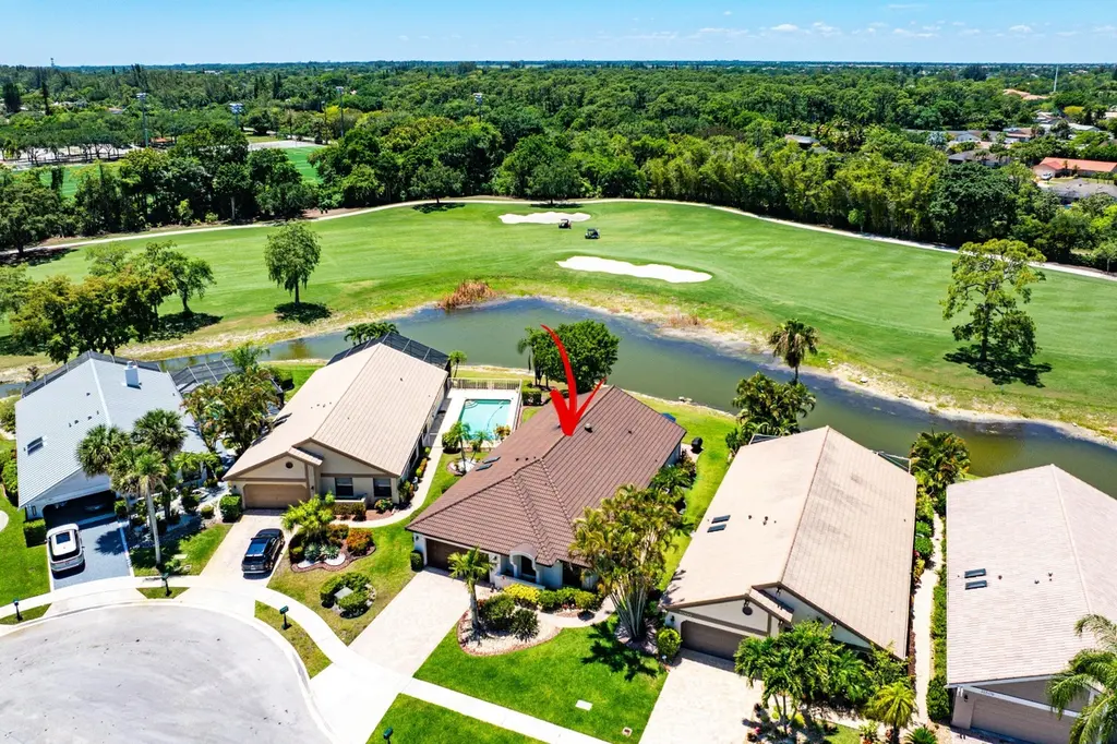 11194 Highland Cir