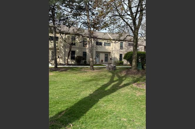 2110 Hyde Park Rd