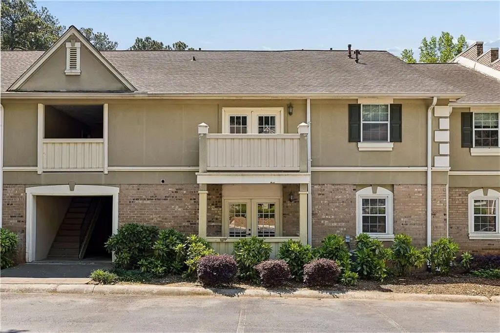 6900 Roswell Rd Unit Q6