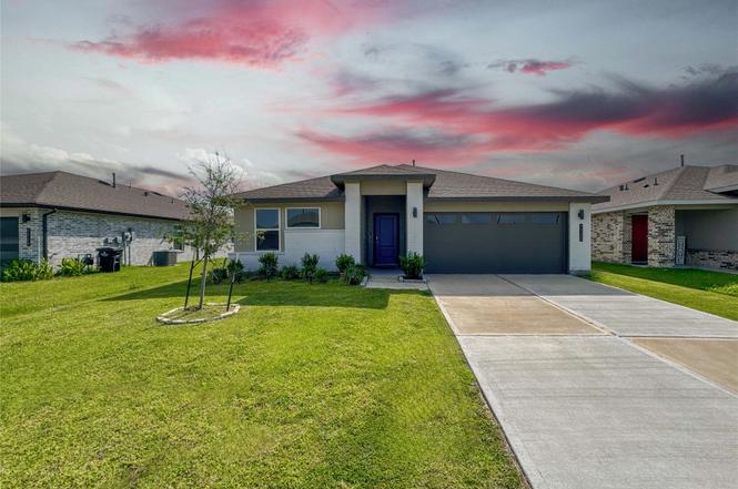 7722 Suffolk Valley Ln