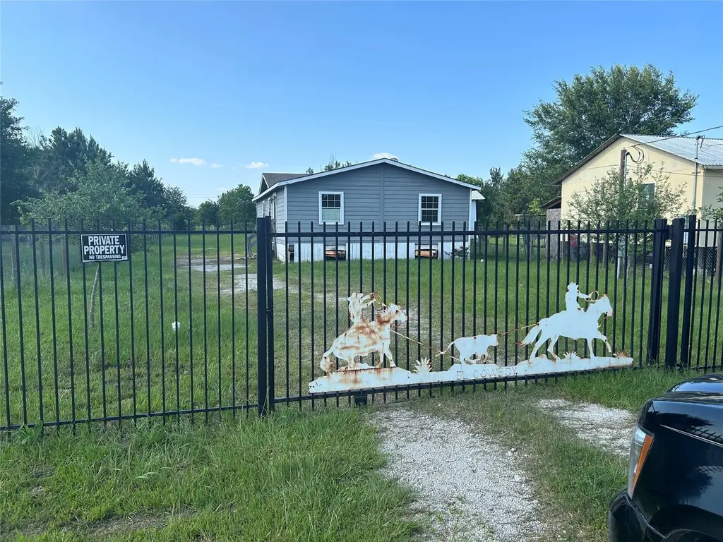 506 County Road 5015