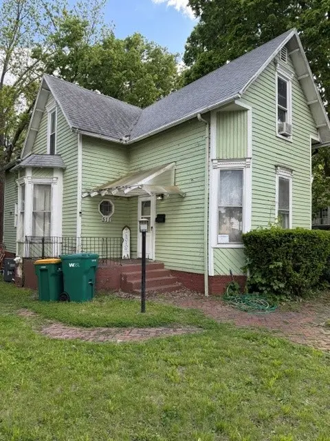 511 W Macon St