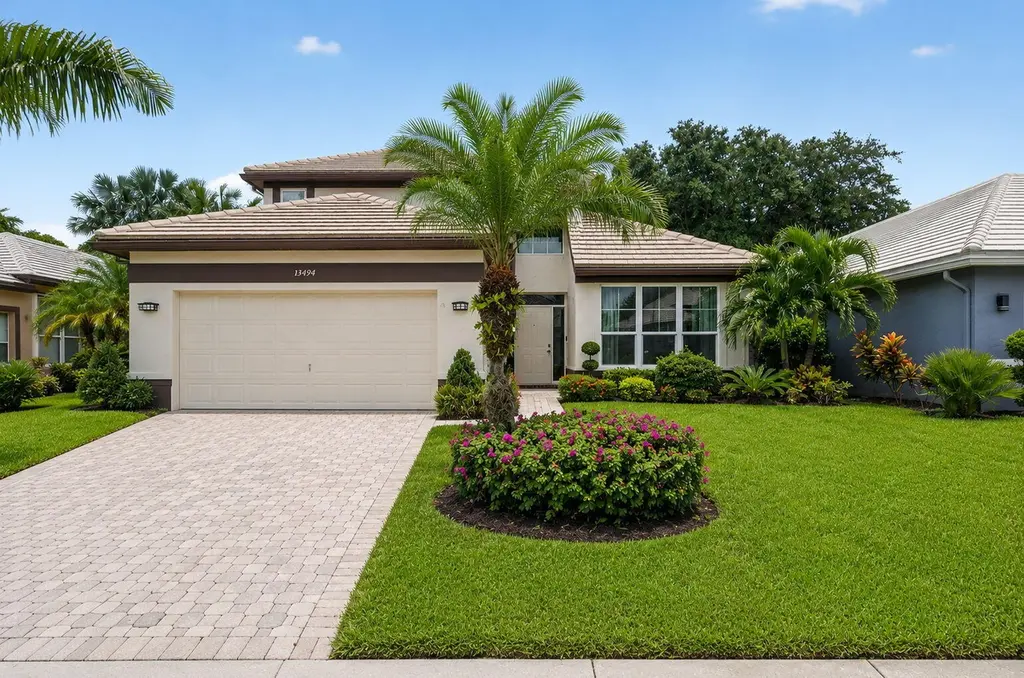 13494 Carrick Green Ct