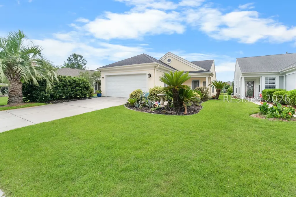 150 Lazy Daisy Dr