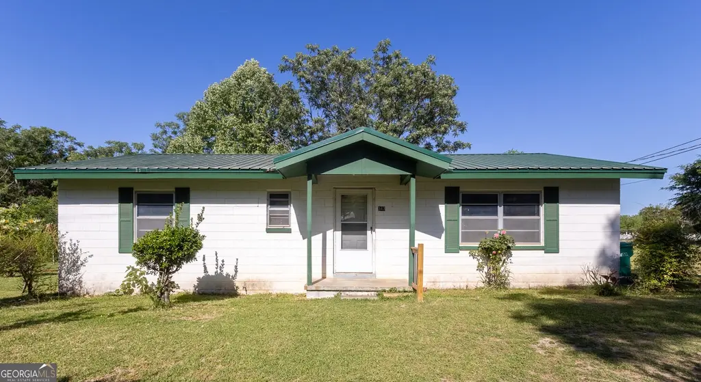 347 Peavy St