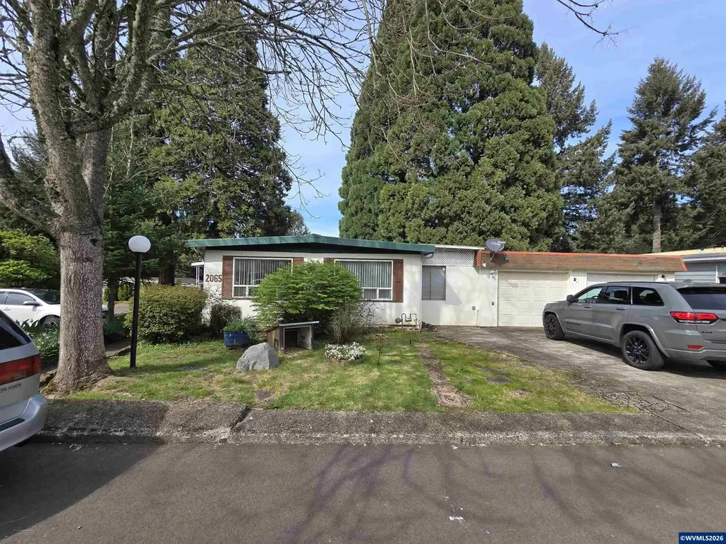 2065 National Ct SE