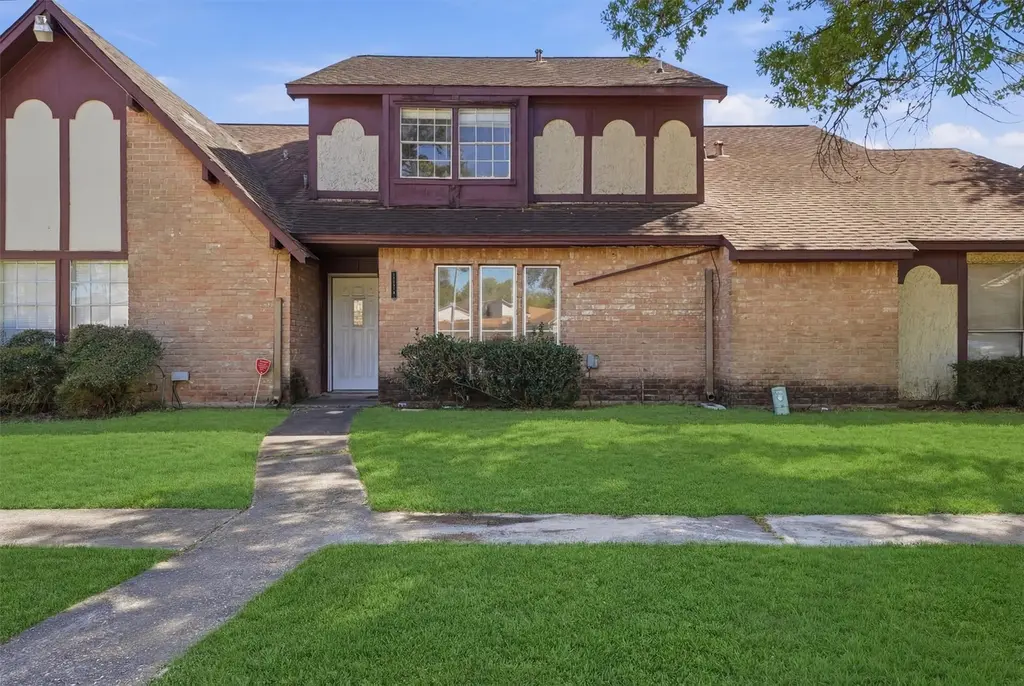 12251 W Village Dr Unit B