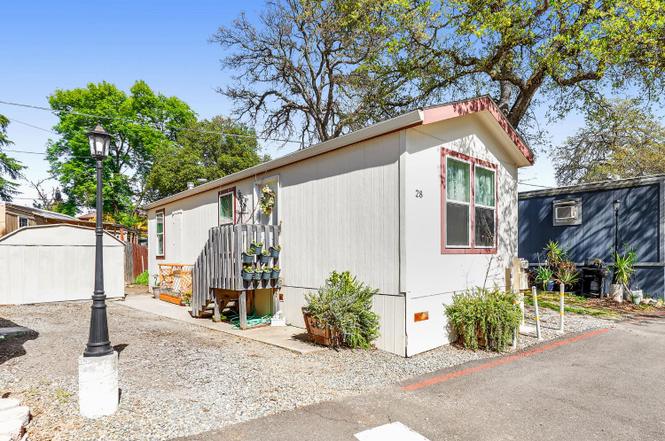 8880 Auburn Folsom Rd #28