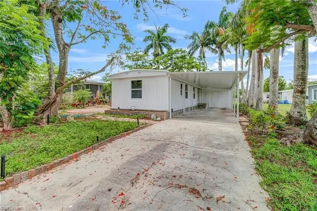 120 Grassy Key Ln #38