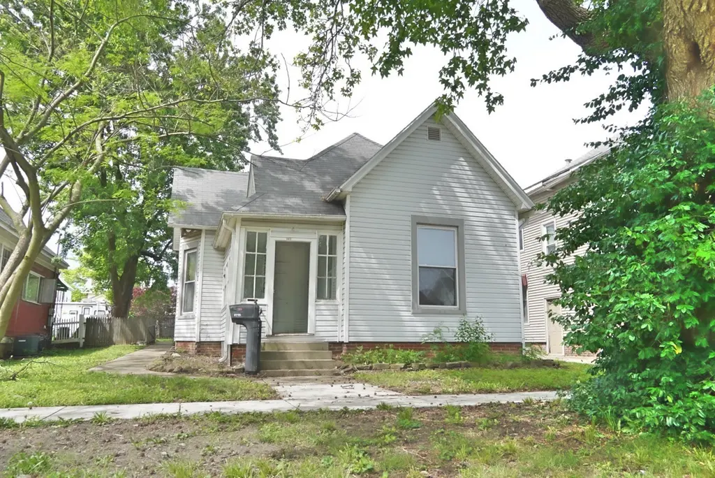 1412 Edgar Ave