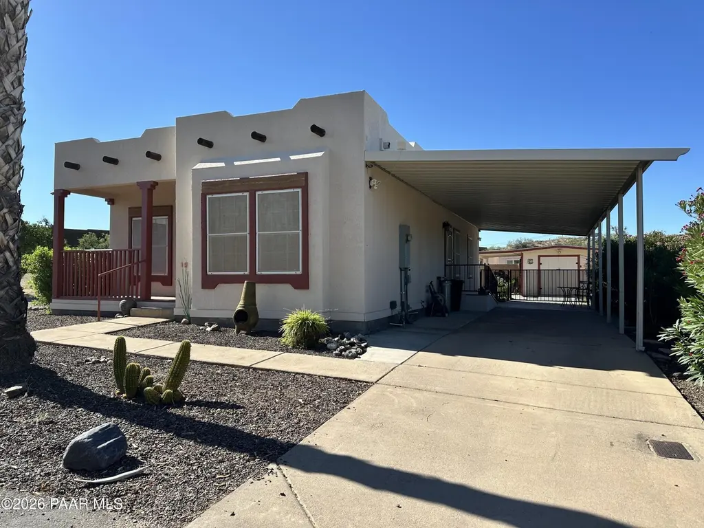 19500 E Gregory St #22