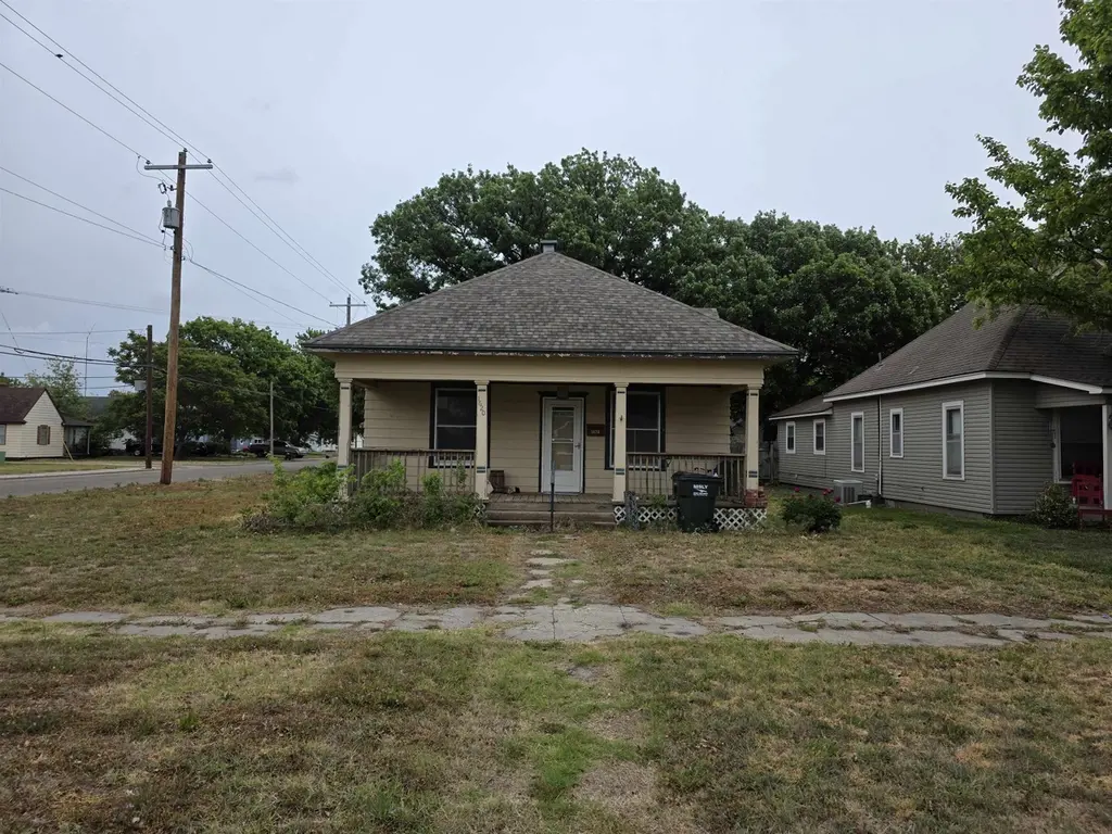 1620 Odell St