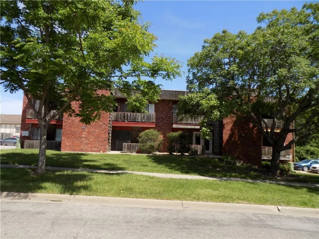 622 Schwarz Rd