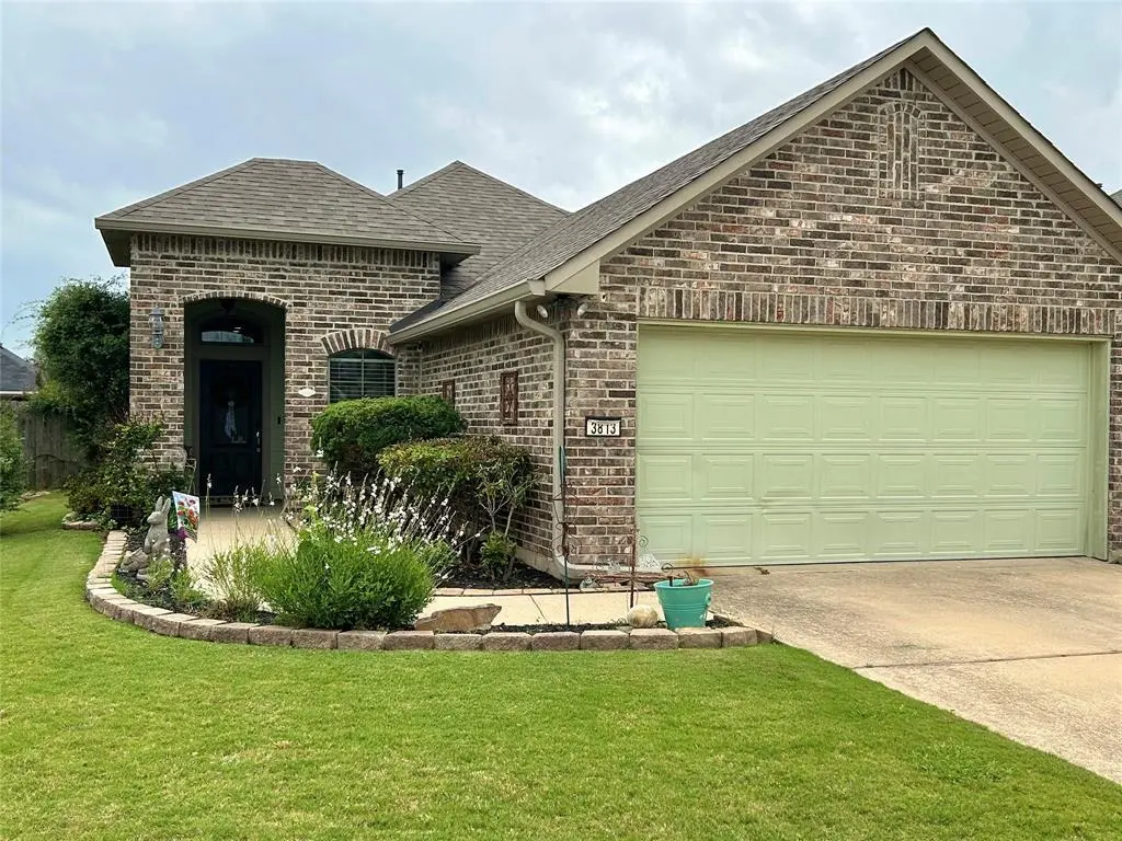 3813 Pickering Pass Dr