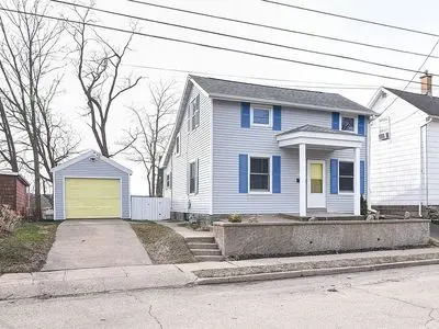 2162 Garfield Ave