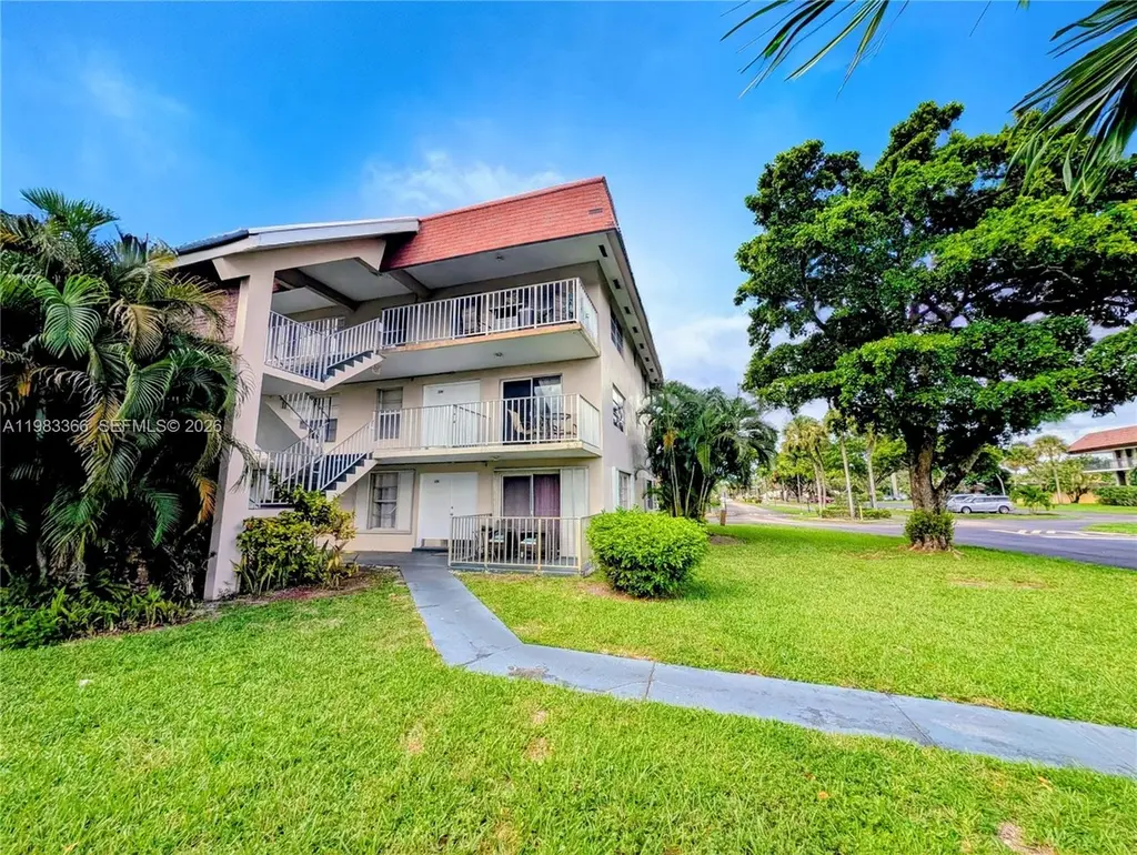 3061 NW 47th Ter Unit 226A