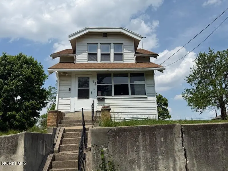 1766 Macomber St
