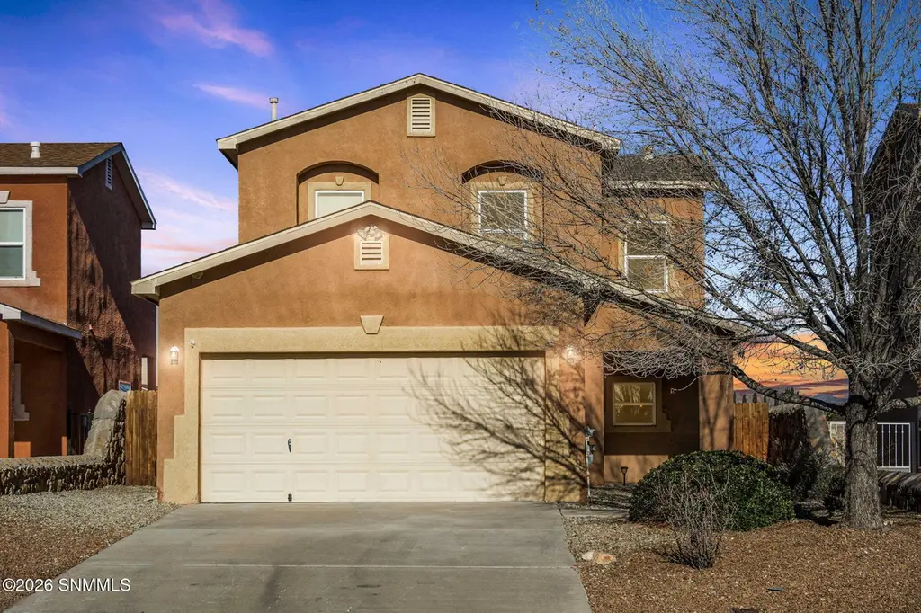 4626 Rimrock Dr