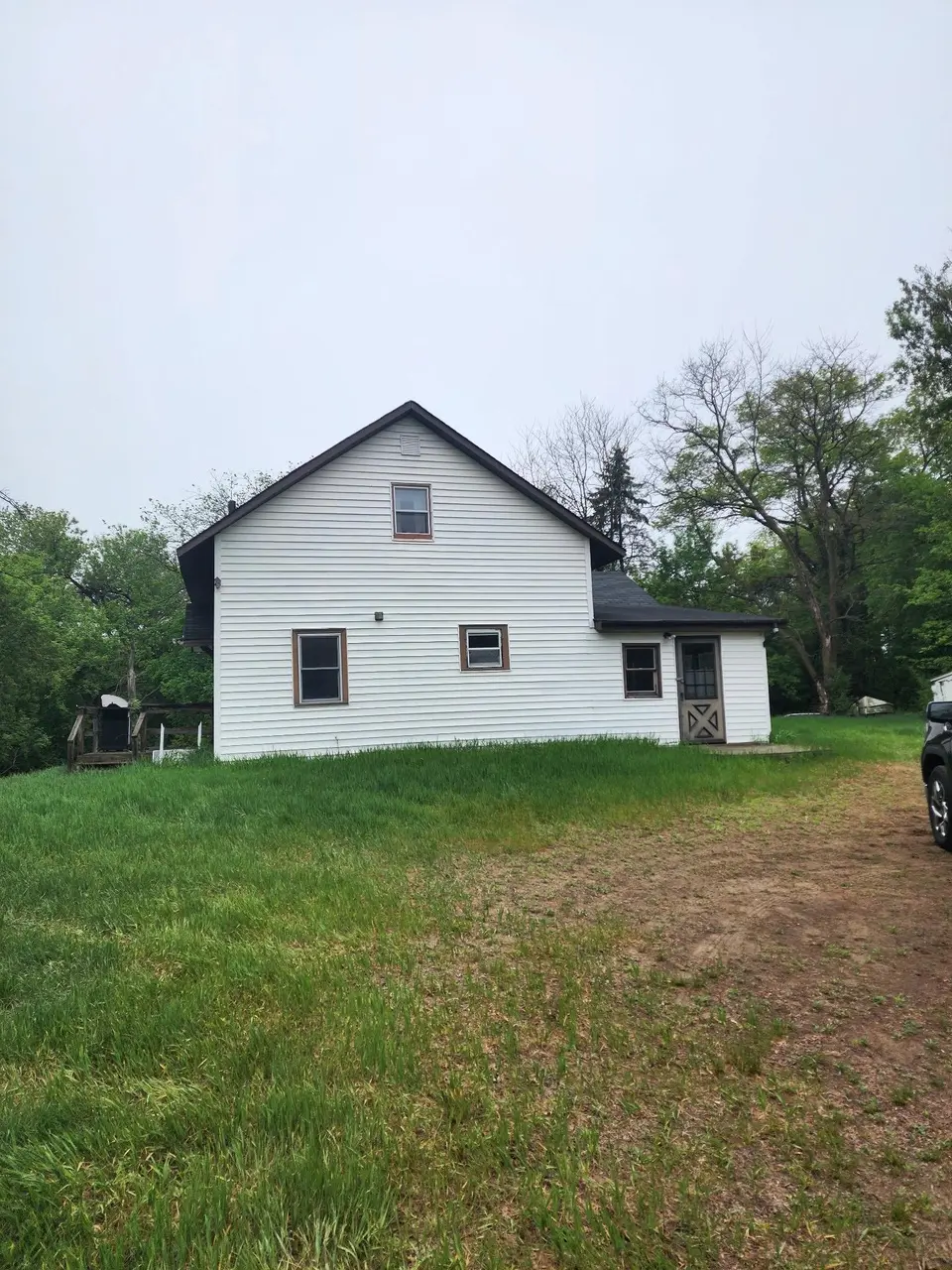 965 Constance Blvd NE