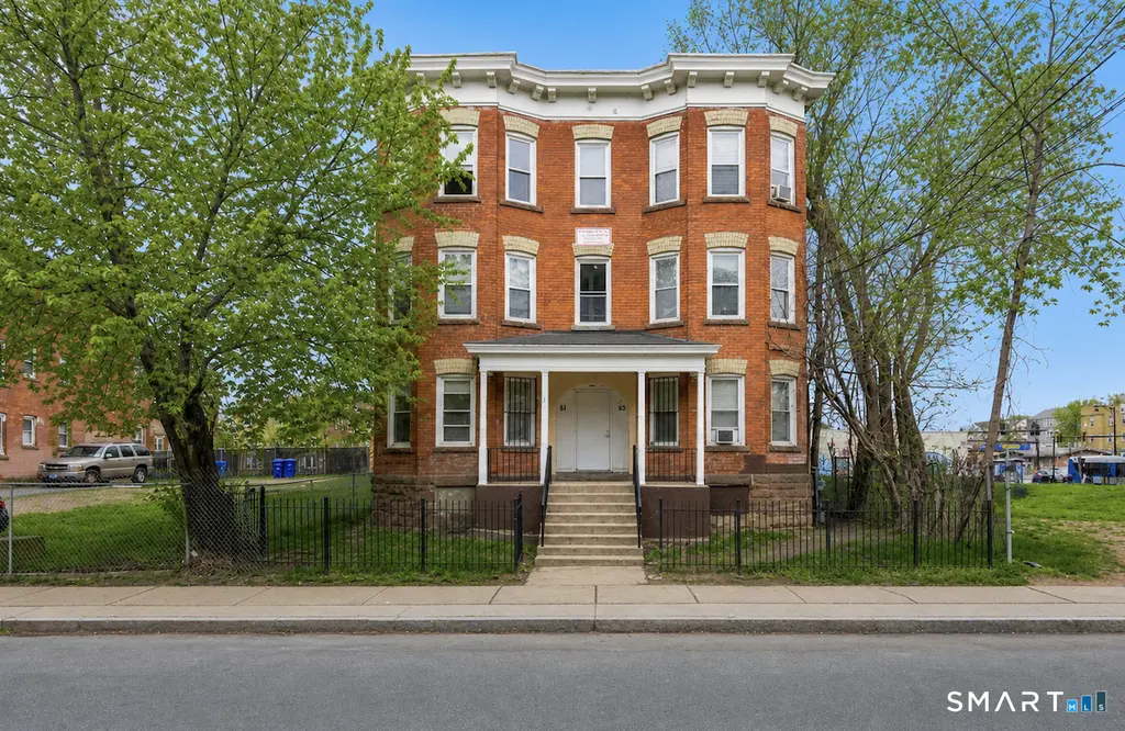 61-63 Bedford St