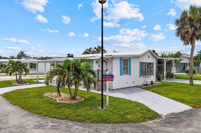 5773 Pink Panther Dr