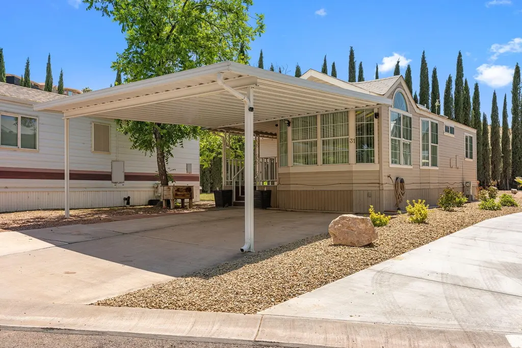 1160 E Telegraph St #31
