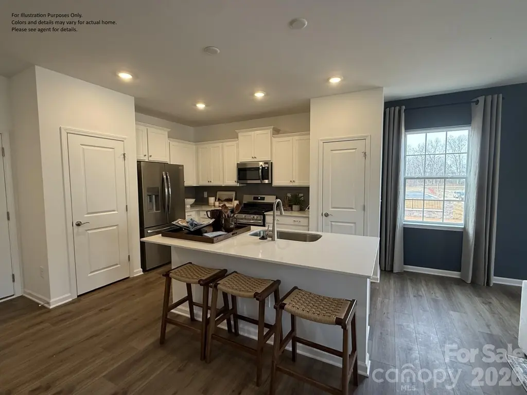 289 Fourth St