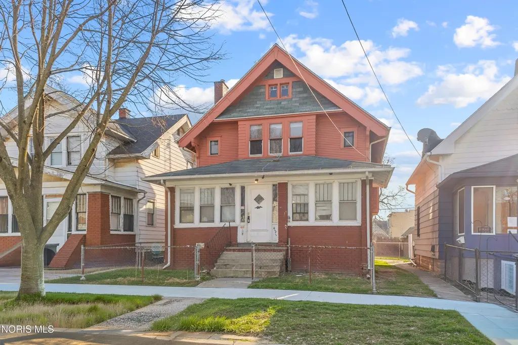 421 Cincinnati St