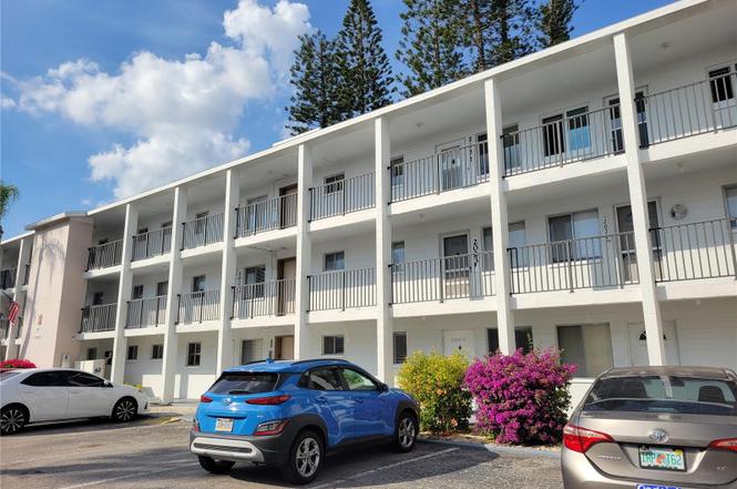 2009 Canal Dr Unit N4