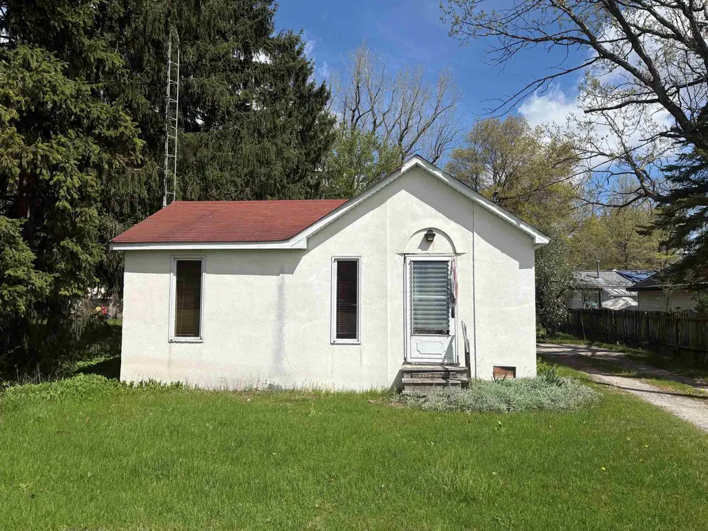 710 Bentley St