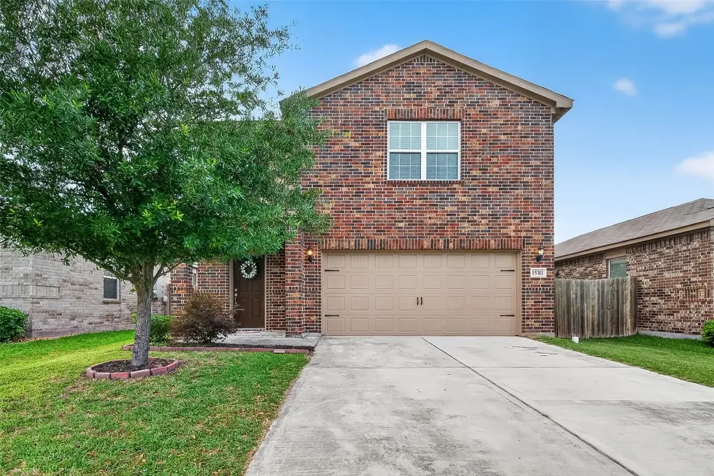 15311 Crescent Brookfield Dr