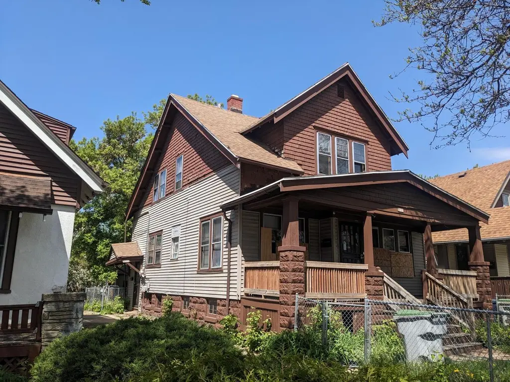3737 N 24th Pl Unit 3737A