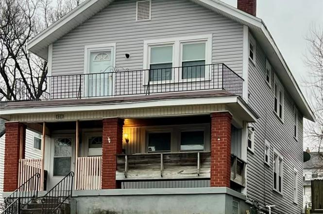 128 Pointview Ave #2