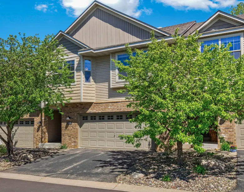 8405 Cedarview Cir