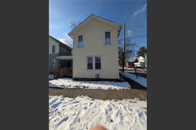 421 High St