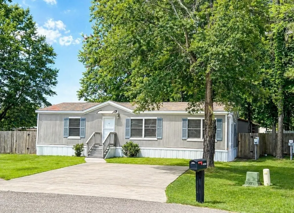 33114 Mckinley Cir