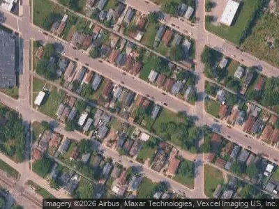 946 Sibley St