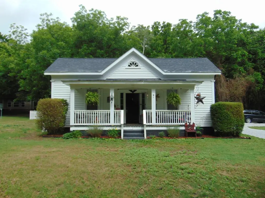 179 Rocky Mount Rd