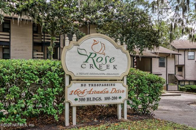 1604 Arcadia Dr #105