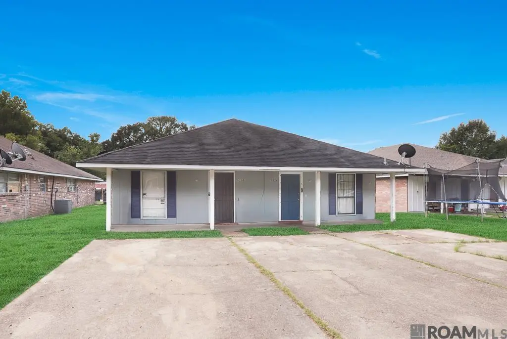 9336 & 9338 Prescott Dr