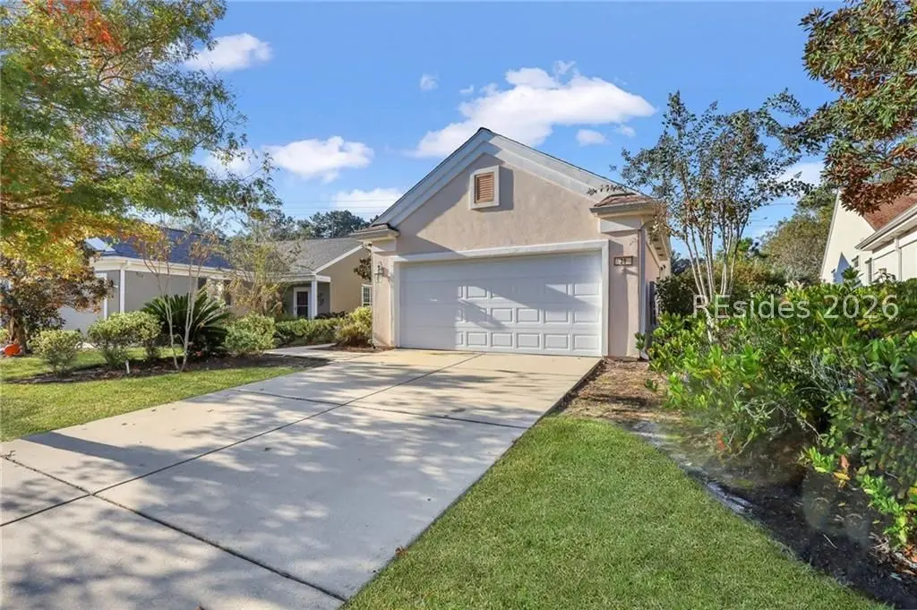 38 Biltmore Dr
