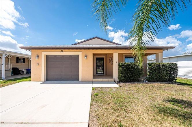 44 Grande Vista Way