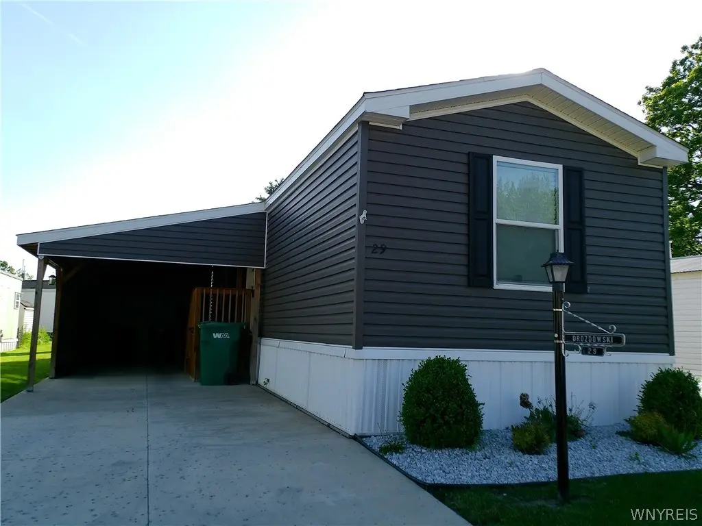 29 Xavier Rd