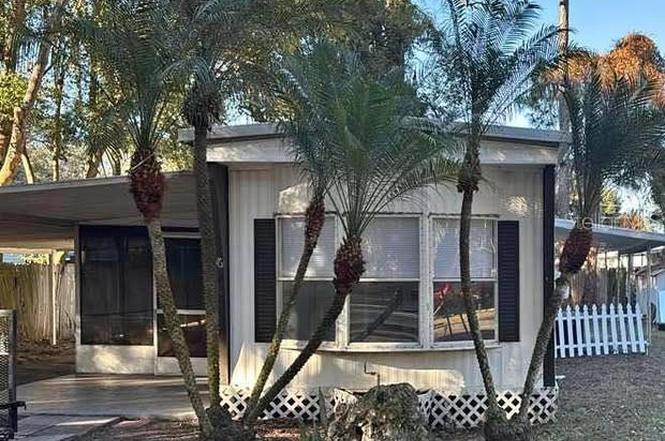 212 Sunset Dr